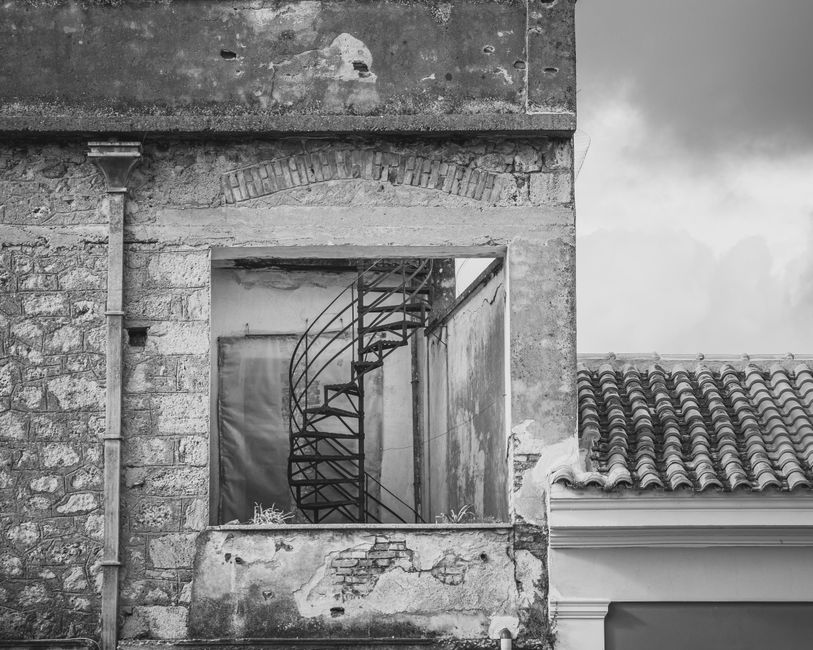 monte-escalier à Boulange